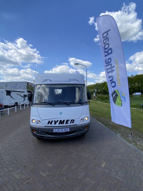 Hymer B 584 2.8 JTD 128 Pk Integral, Drop-down bed front, Long bench, 3 Swivel seats, End kitchen etc. Year 2002. B 584 Marum photo: 3