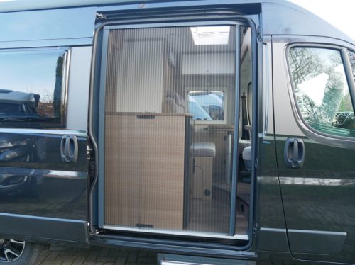 Carado CV 540 Edition 15 5,40 Meter Kastenwagen, Querbett Foto: 21