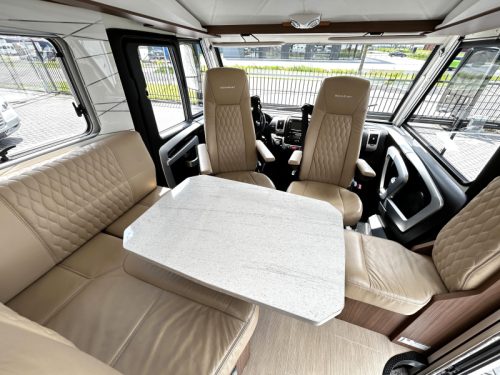 B&uuml;rstner Elegance 695 G Queensbed/Automatic/2016! photo: 9