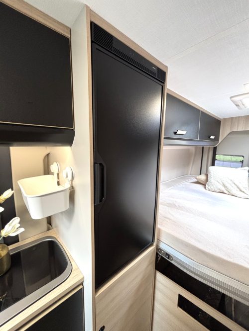Chausson Sport Line 690 9-SPEED AUTOMATIC POP-TOP ROOF FIAT 8 180HP photo: 10