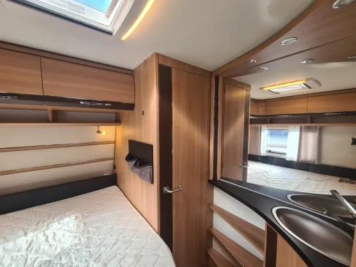 LMC Passion 440 D Vorzelt und Mover Foto: 13