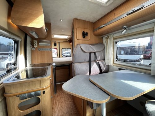 Adria Twin 600 Transverse bed/2010/Air conditioning/6-m photo: 7