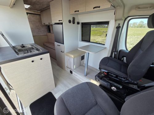 Peugeot Waldi Camp VIP DuoVan photo: 10