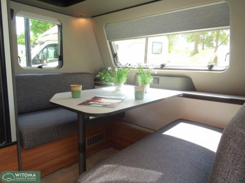 Eriba Novaline 442 example caravan photo: 6