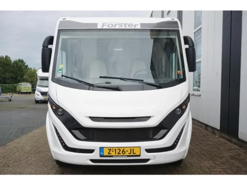 Forster I 745 EF 180 PS Foto: 3