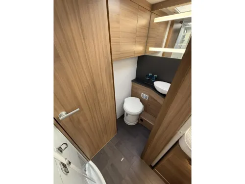 Adria Coral XL Plus 670 SL - FAMILIENWOHNMOBIL  Foto: 21