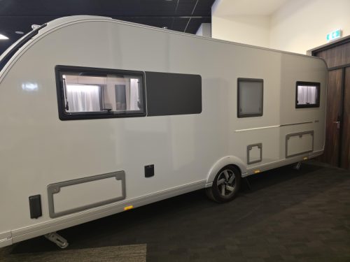 Adria Alpina 583 UL photo: 2