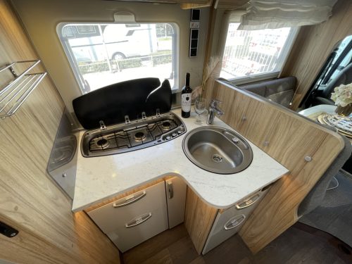 Hymer T698 CL CAMPER QUEENSBED+HEFBED EURO6 XXL GARAGE photo: 6