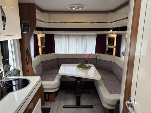 Hobby Excellent 495 UL with single beds **Mover/ATC/1st owner/Very neat caravan** photo: 23