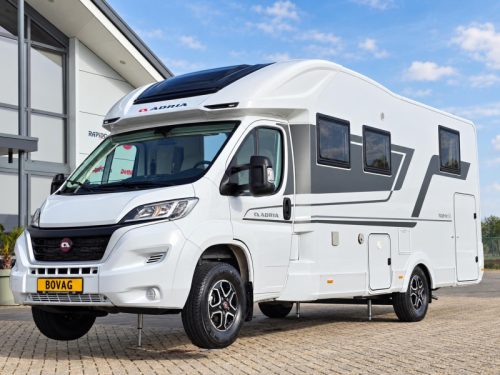 Adria Matrix Plus 670 DL LEVEL/LITHIUM/OMVORMER  foto: 3