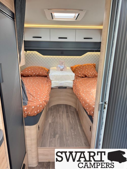 Knaus L!VE TI 650 MEG Platinum Selection Low single beds Automatic photo: 17
