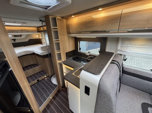 Knaus Sky TI 700 MEG Platinum Automaat - Enkele bedden foto: 12