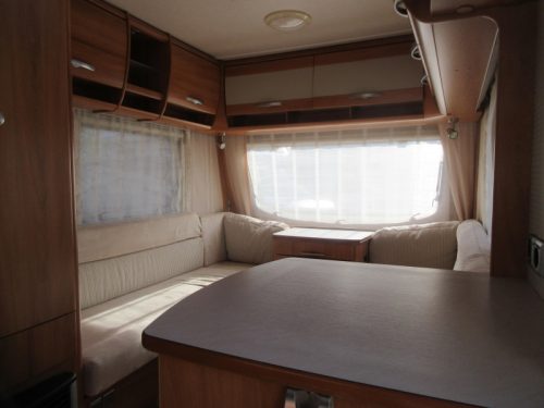 Eriba Nova GL 390 COMPACT WITH REAR KITCHEN photo: 6