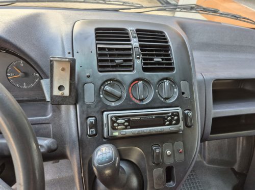 Mercedes-Benz Vito 108 D Amigo photo : 13