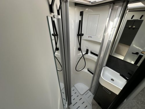 Hymer ML-T 580 4X4 - CROSS TRAIL-4x4-190PK foto: 17