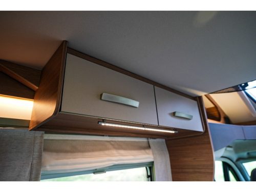 Knaus LIVE WAVE 650 MF foto: 19