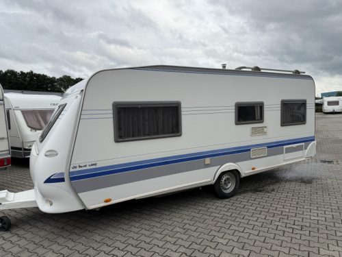 Hobby De luxe Easy 540 UK Kinderzimmer Rundsitzgruppe Foto: 15