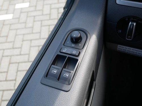 Volkswagen T5 GP Kastenwagen mit Standheizung!! Foto: 9