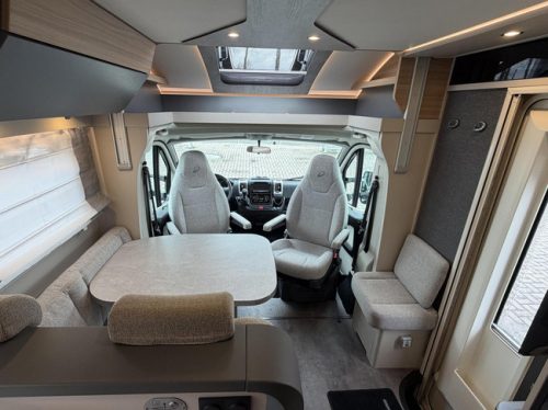 Dethleffs Pulse Classic GT T7051 EB 150HP Single Beds Pop-top roof 2X Air conditioning Awning Lift bicycle rack photo: 13