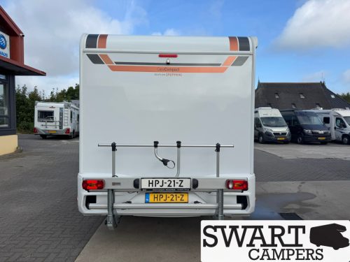 Weinsberg CaraCompact 600 MF Edition [pepper], French bed 140 hp Manual transmission photo: 3