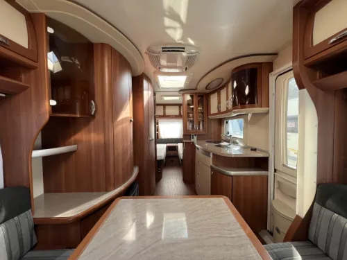 Hobby Prestige 540 UL Awning, Mover, Air conditioning photo: 3