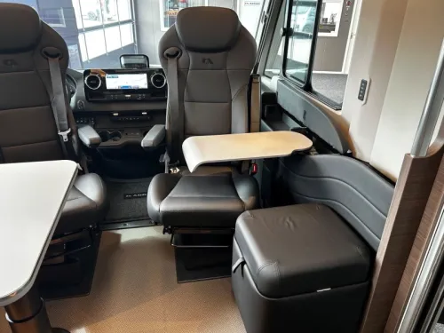 Adria Supersonic 780 SL 360 gr cam, liner seats photo: 9