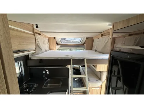 Knaus Sky Wave 60 Years 650 MF Autom-Hubbett-Luftfederung Foto: 22