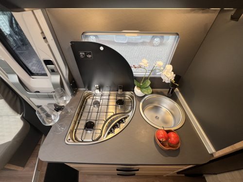 Knaus Platinum Selection 600 MEG SINGLE BEDS 9-SPEED AUTOMATIC photo: 6