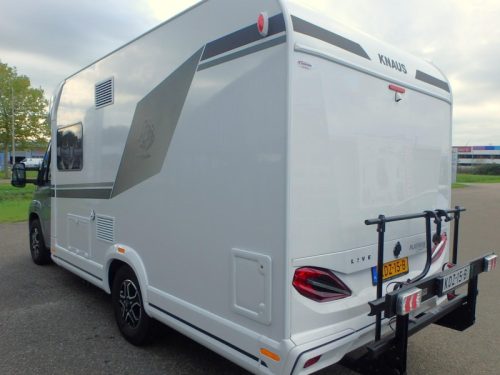 Knaus L!ve Ti 590 MF 7650KM auf dem Kilometerz&auml;hler Foto: 37