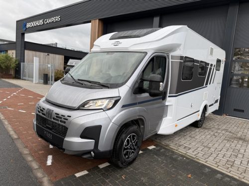 Carado T328 Pro+ Automatic pop-top roof 5 seats photo: 3