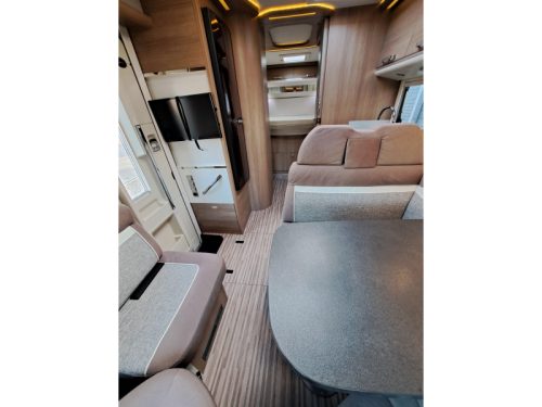 Carthago Malibu 440 QB Carthago Queensbed! photo: 5