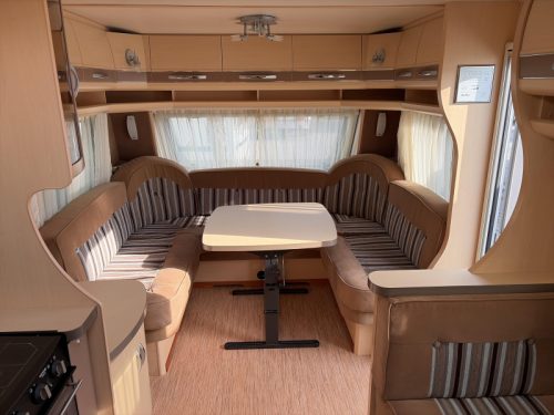 Hobby Vip 645 Awning photo: 10