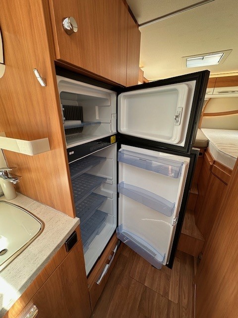 Hymer B 588 DL, only 15249 km! photo: 4