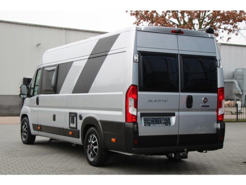 Adria Sun Living 65 SL Single beds - 160HP AUTO photo: 2