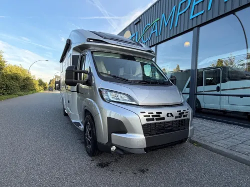 Adria Coral Supreme 670 DL AIRCO/180HP/AWNING photo: 3