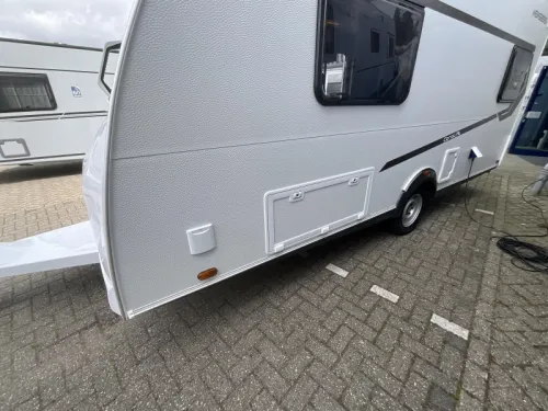 Weinsberg CaraLife 470 EU AIRCO-EINZELBETTEN Foto: 4