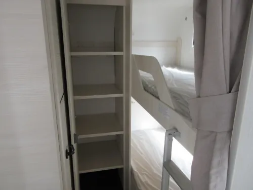Caravelair Artica 496 MOVER AIRCO AWNING photo: 6