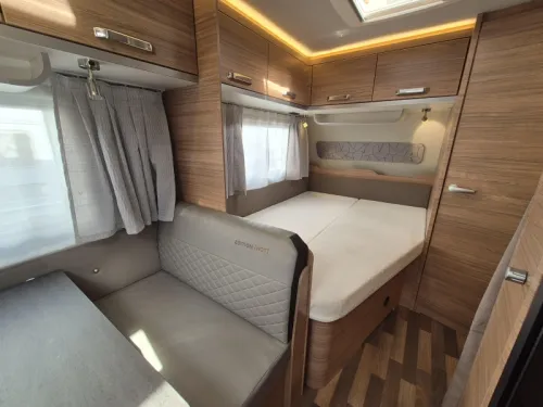 Weinsberg CaraOne Edition HOT 500 FDK Bunk bed photo: 13