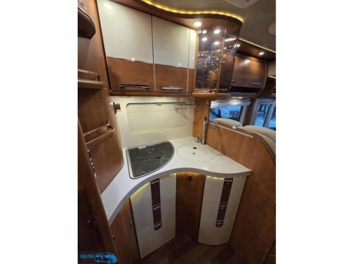 Carthago Chic C-line I 5.0 QB * Full options * Queen bed* NAP photo: 14
