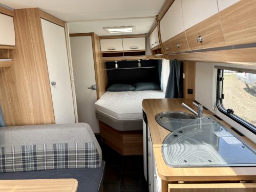 Dethleffs Camper 530 FSK mover/ awning/ATC photo: 5