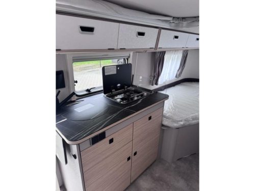 Eriba Touring Silver Editie 642 foto: 3