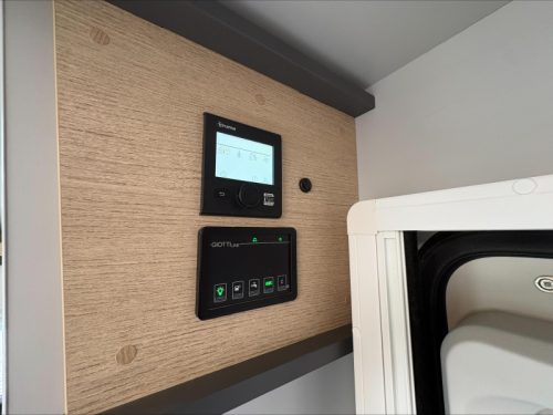 Giottiline Compact 66 C Privilege made by Rapido Foto: 15