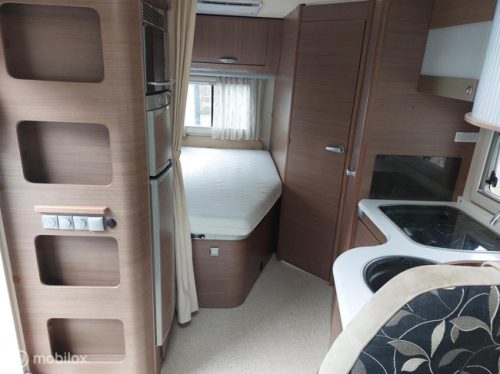 Adria Adria Vision I 677 SP 101dkm! NAP 2x Airco Pop-top roof 2x Solar panel photo: 12