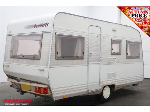 Dethleffs RB 5A Transverse bed Middle kitchen photo: 2