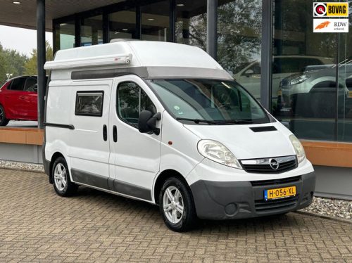 Opel VIVARO CAMPER / AWNING / STOVE / CAMERA