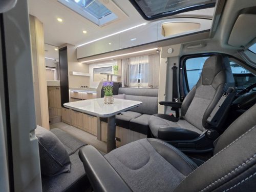Adria Compact DL Plus *AUTOMAAT 140pk*Face to Face*veel opties foto: 13