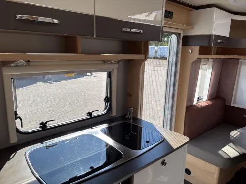 Eriba Living 471 Mover / awning  photo: 12