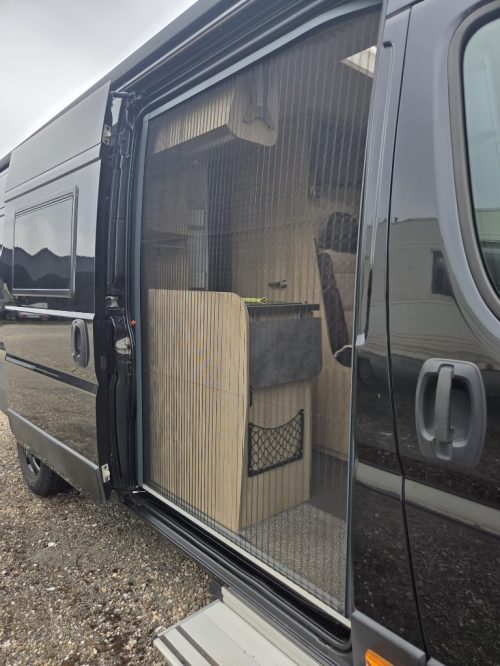 Clever Van 640 photo: 12