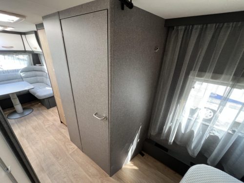 Dethleffs Beduin Scandinavia 550 RD EP systeem Mover Alde Foto: 11