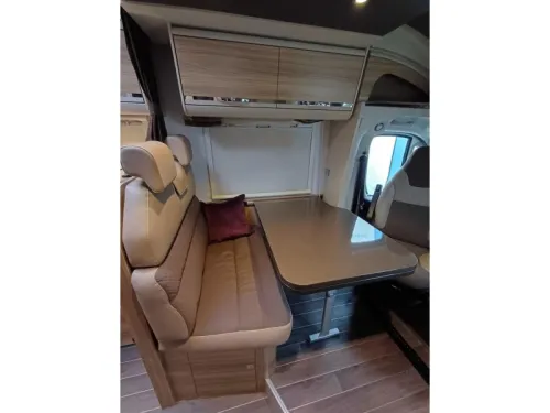 Adria Matrix M 670 SL TOP maintained motorhome photo: 4